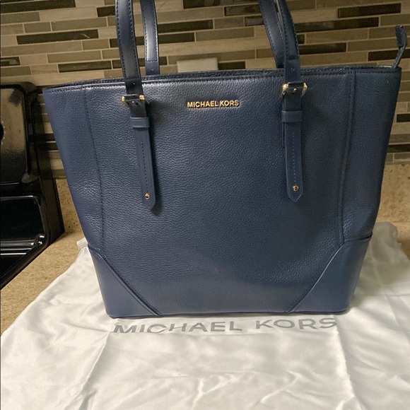 MICHAEL Michael Kors Blue Saffiano Tote - Picture 1 of 9